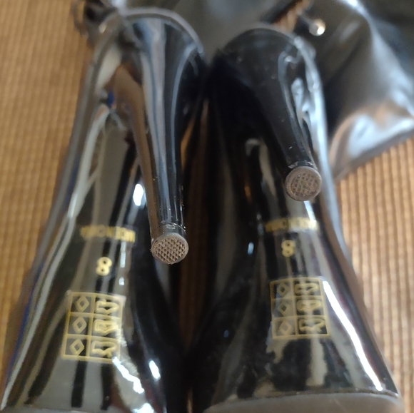 Boots thigh high platform NWOT BLK Lace up entire back BOOTS sexy. NWOT - Picture 3 of 9